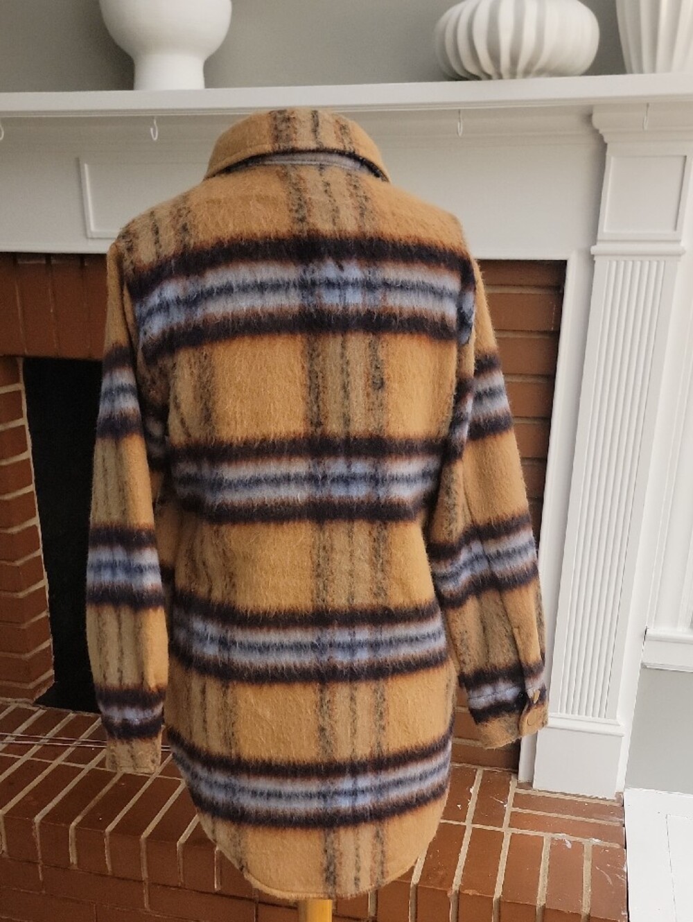 Steve Madden Tan and Blue Plaid Jacket - Picture 4 of 8